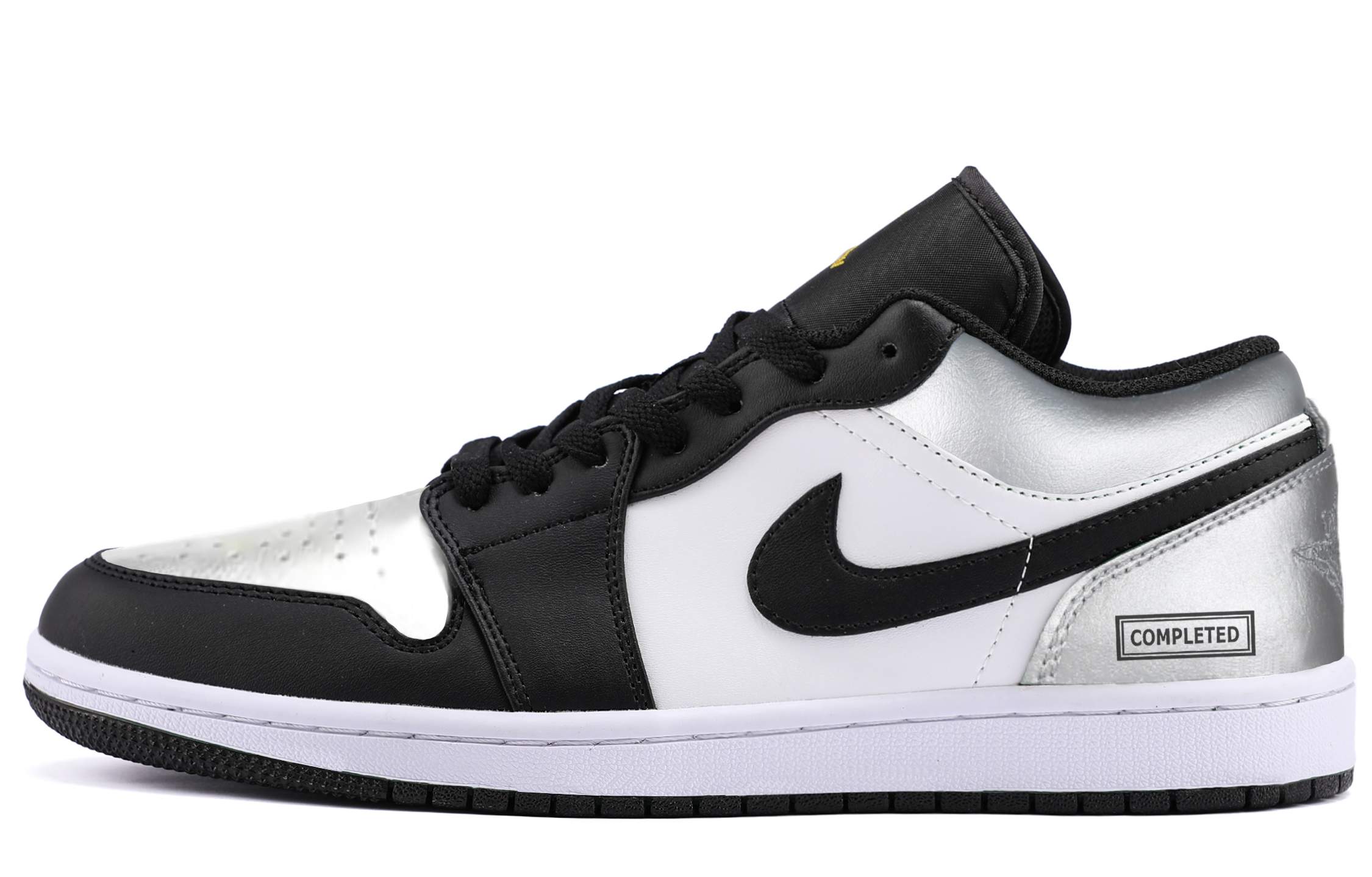 Jordan Air Jordan 1 Abrasion Resistant Abrasion Resistant Low top Vintage Basketball Shoes Unisex Liquid Silver