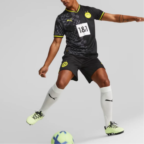PUMA Retro Soccer Jerseys Borussia Dortmund Away Fan Version Men’s Black