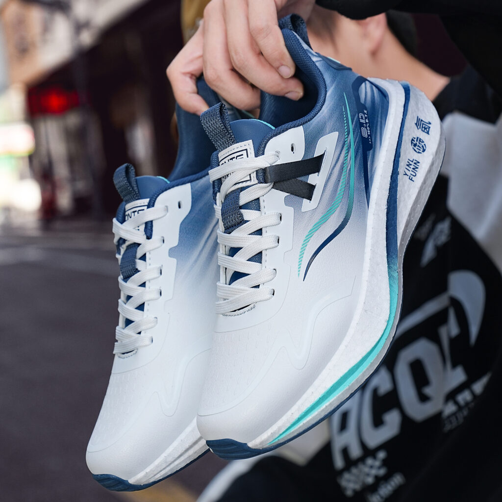 BTE Slip Resistant And Abrasion Resistant Coverage Low top Carbon Plate Casual Running Shoes Unisex