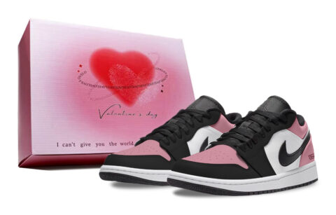 Jordan Air Jordan 1 Sakura Limited Abrasion Resistant Low top Vintage Basketball Shoes Unisex Black Pink