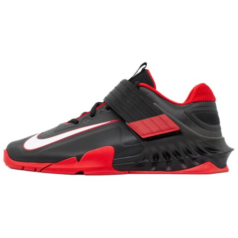 Nike Savaleos Slip Resistant Slip Resistant Low top Training Shoes Unisex Black Red