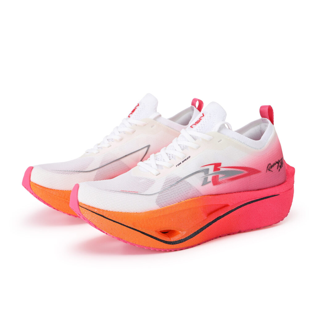 AISU Low top Carbon Plate Marathon Training Long Distance Running Sprint Running Shoes Unisex China Red