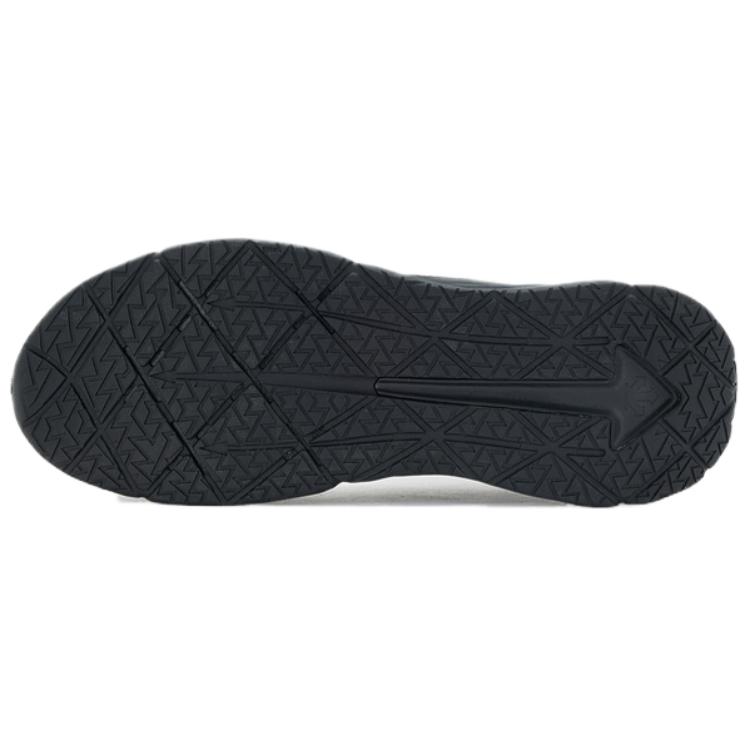 DESCENTE TRAINING Slip Resistant Abrasion Resistant Mid top Training Shoes Men’s Black