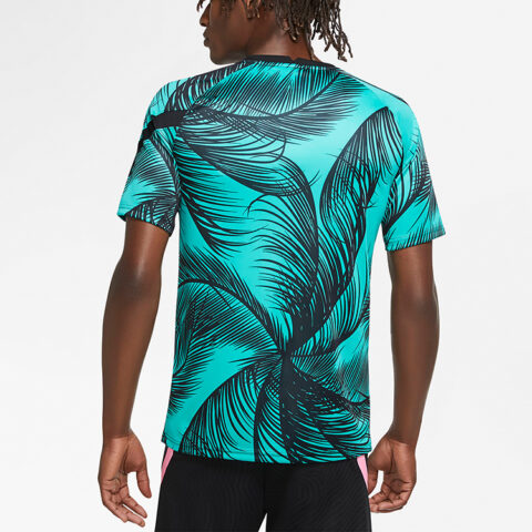 Nike Soccer Jerseys Men’s Green Moderate Straight Fit