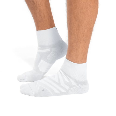 On Performance Mid Sock Crew Socks Men’s 1 Pack White/Ivory
