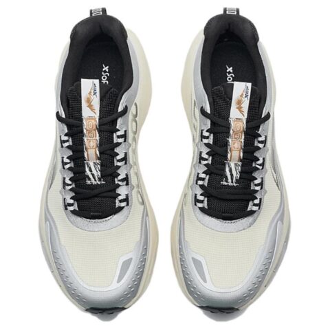 XTEP Lightweight Abrasion Resistant Low top Hiking Shoes Men’s Silver Gray