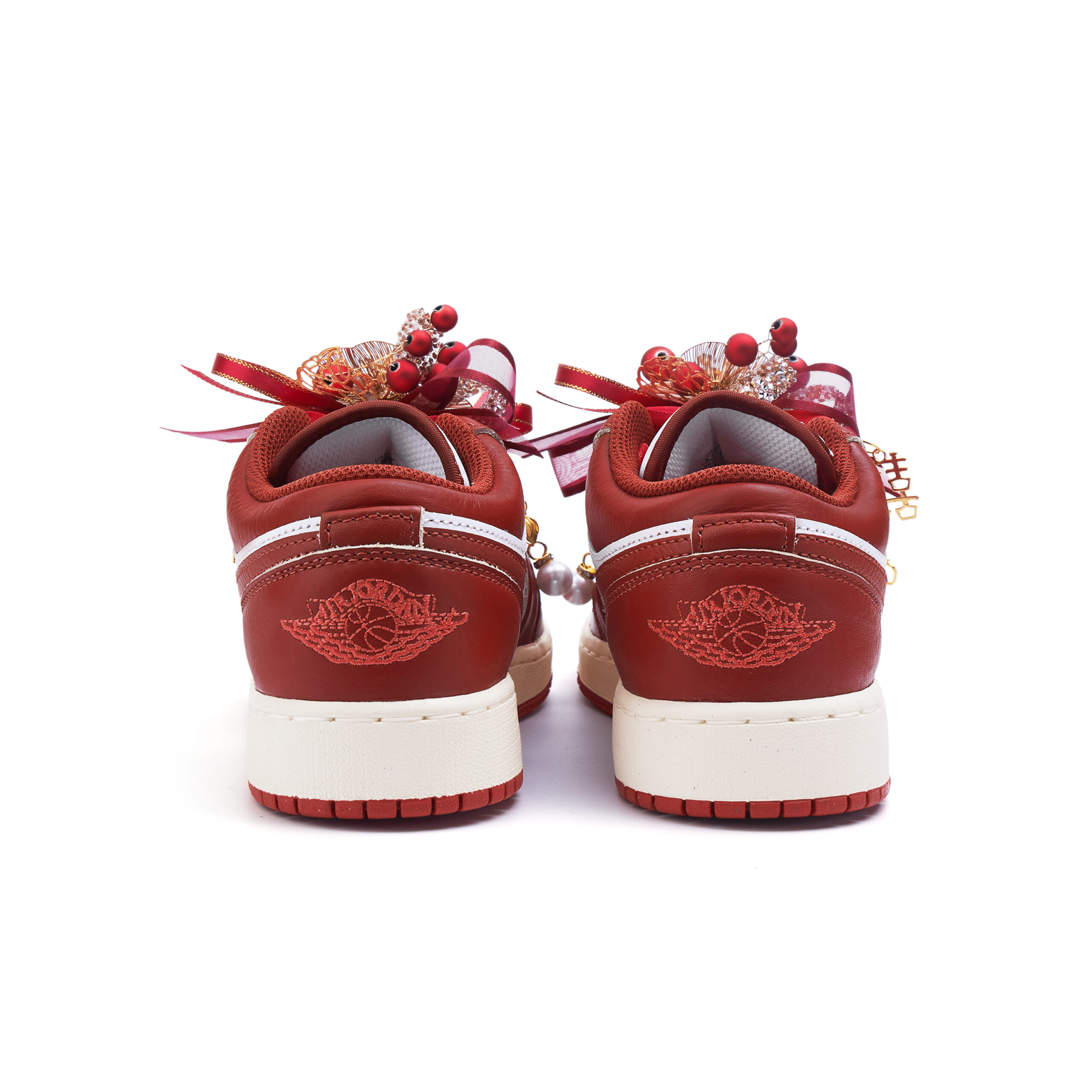 Jordan Air Jordan 1 Slip Resistant Abrasion Resistant Low top Vintage Basketball Shoes Women’s Red