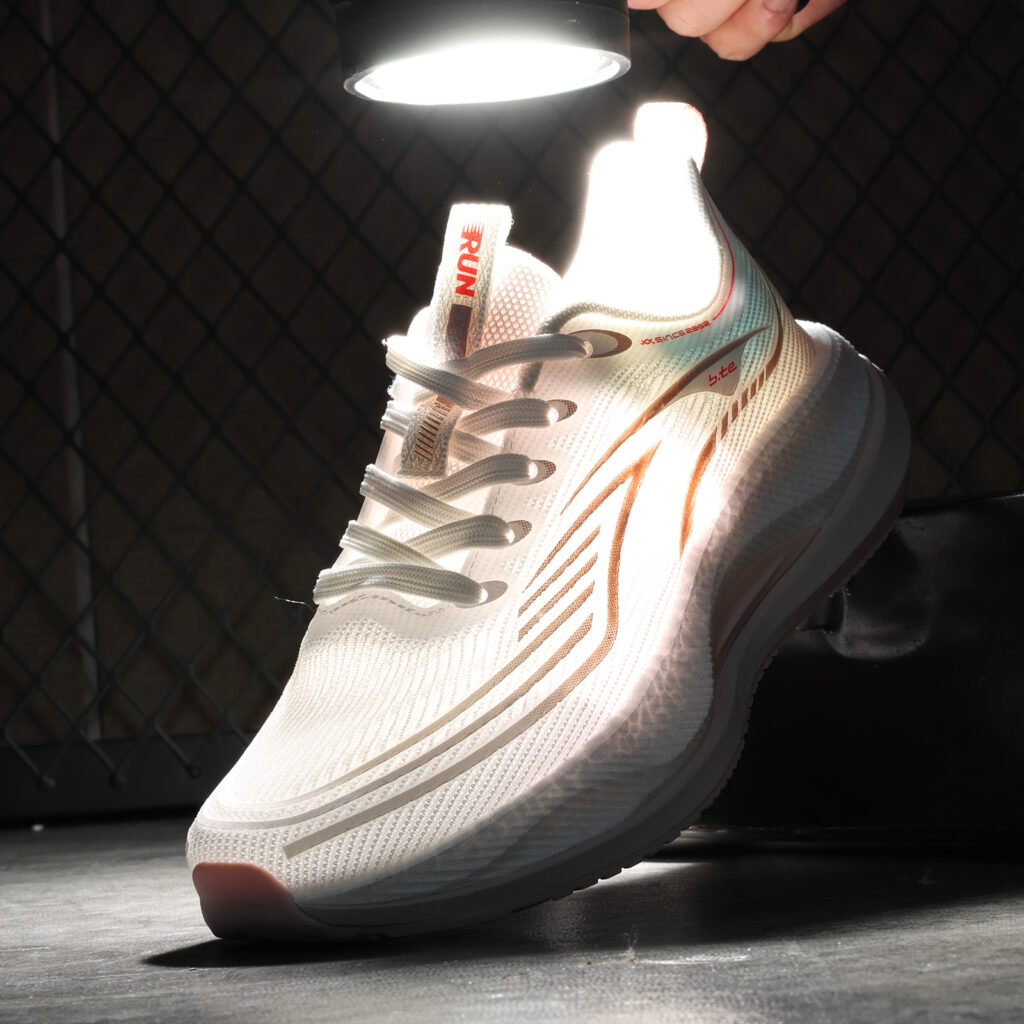 BTE Slip Resistant Abrasion Resistant Low top Full Length Carbon Plate ZOOM