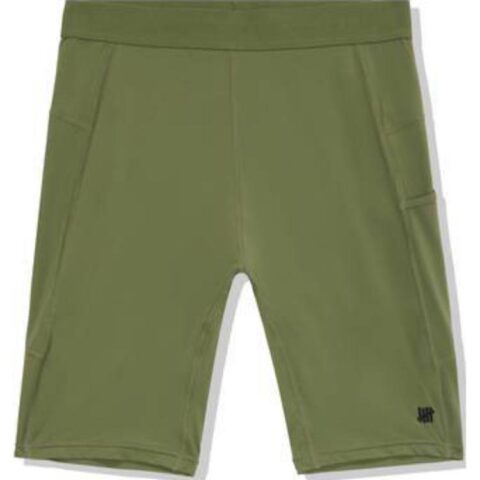 UNDEFEATED Sports Shorts Unisex