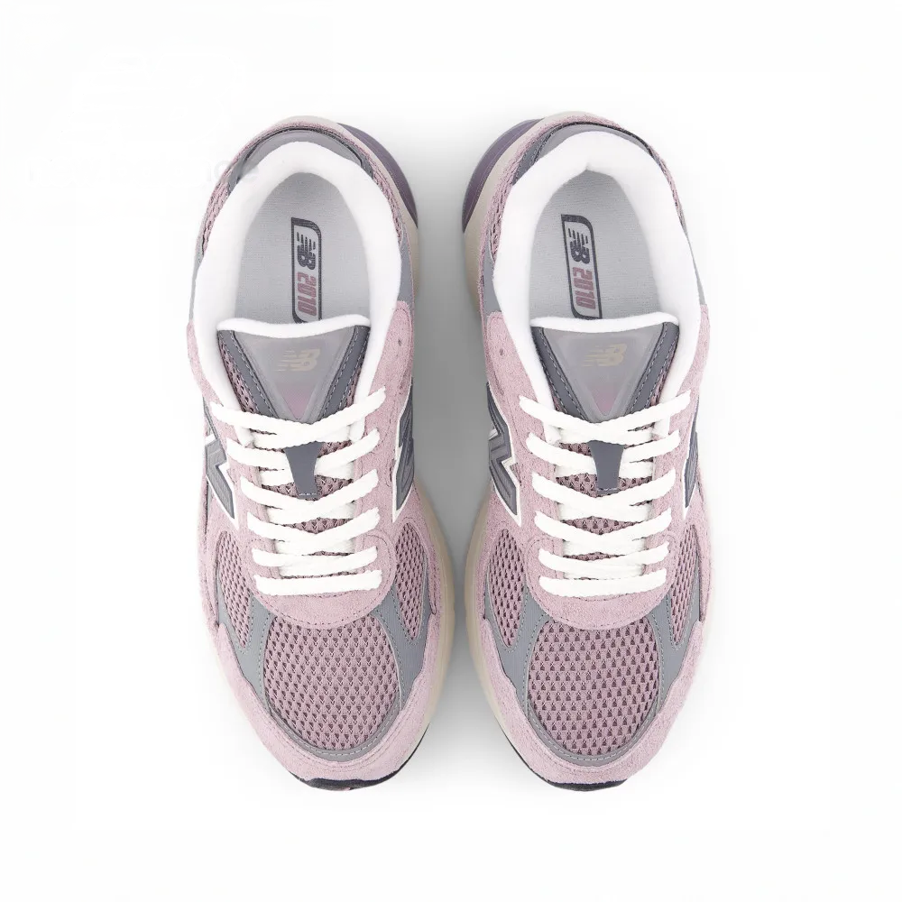 2010 New Balance ‘Ice Wine’