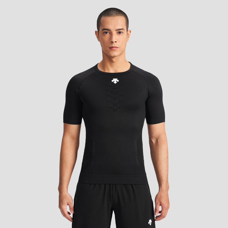 DESCENTE T Shirt Men’s BK BLACK