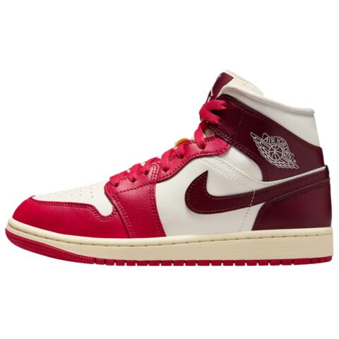 Jordan Air Jordan 1 Abrasion Resistant Abrasion Resistant Mid top Vintage Basketball Shoes Women’s Red White