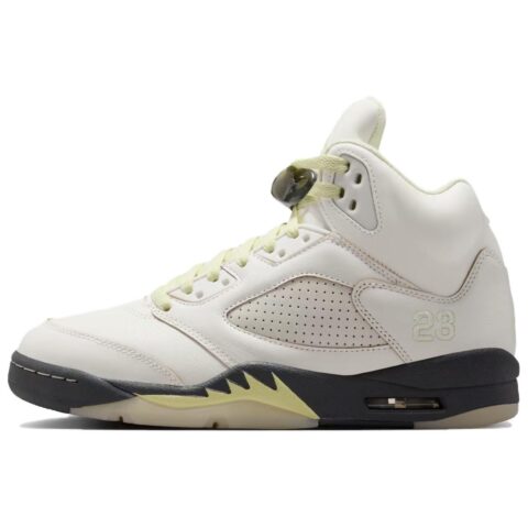 Jordan Air Jordan 5 Classic And Versatile Breathable High top Vintage Basketball Shoes Women’s Beige