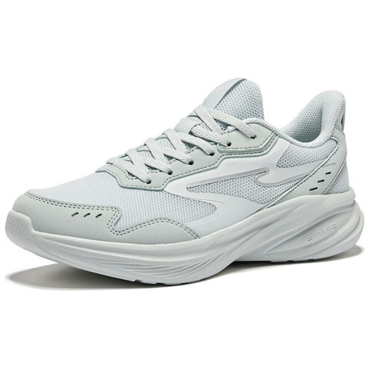 Erke Hunt Slip Resistant Lightweight Rebound Low top Running Shoes Women’s Light Gray Green