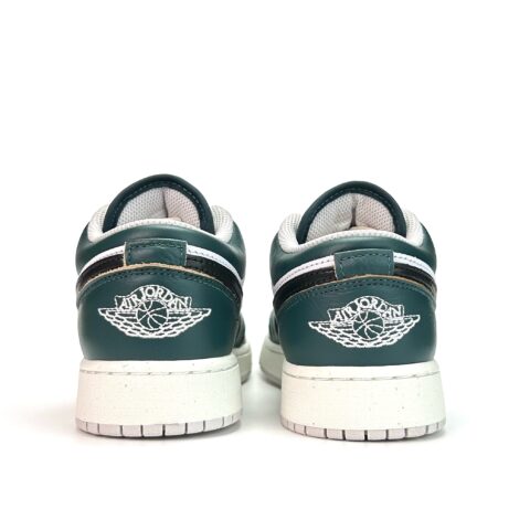 Jordan Air Jordan 1 Vintage Basketball Shoes Unisex Low Top White