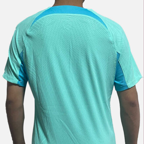 Nike Soccer Jerseys Men’s Green Moderate Straight Fit