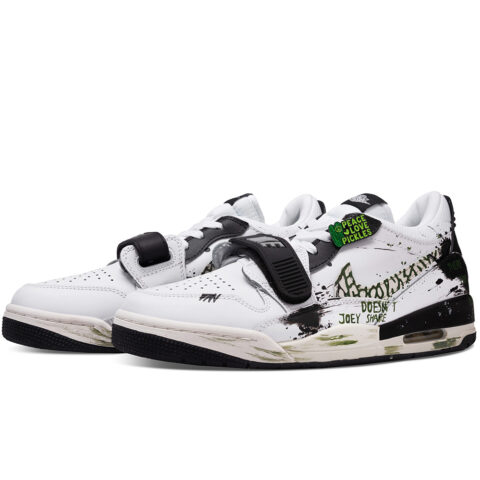 Jordan Legacy 312 Slip Resistant Low top Vintage Basketball Shoes Men’s Black White