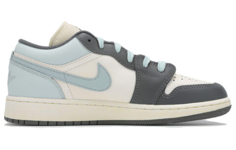 Jordan Air Jordan 1 Low top Vintage Basketball Shoes Unisex Sky Blue