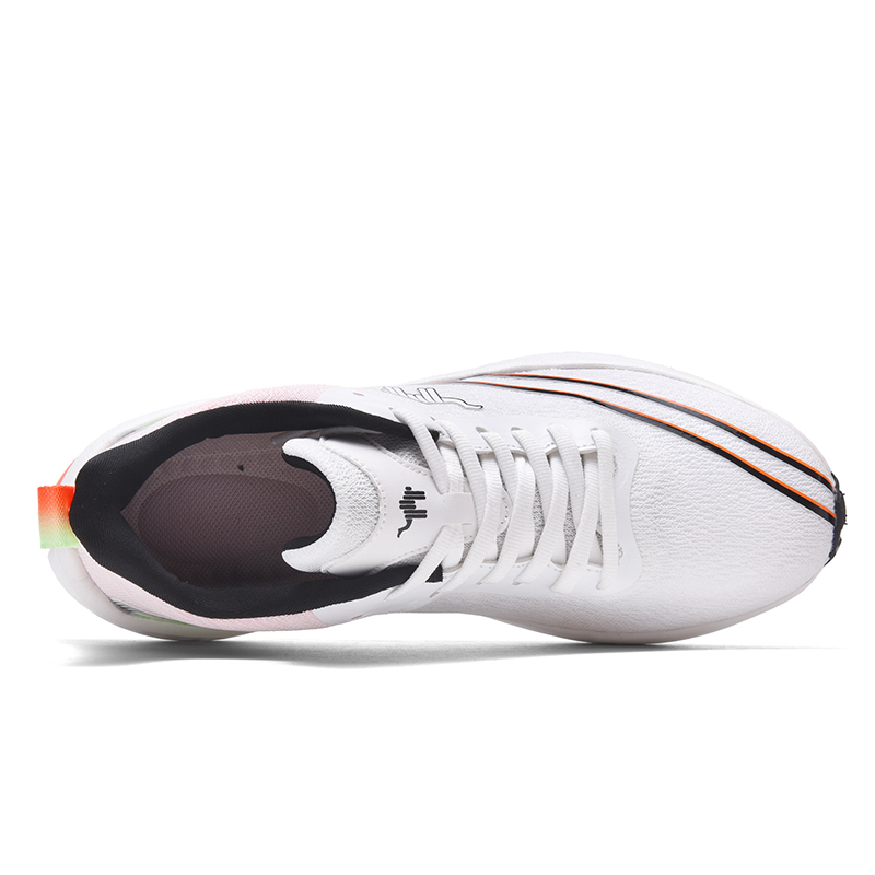 LINGHANGLUOTUO Slip Resistant, Breathable, Lightweight Low top Casual Running Shoes Men’s