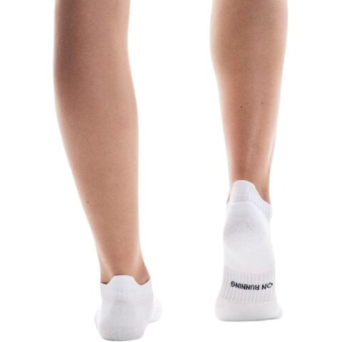 On Core Run Sock Low 2P Ankle Socks Unisex 2 Pack White