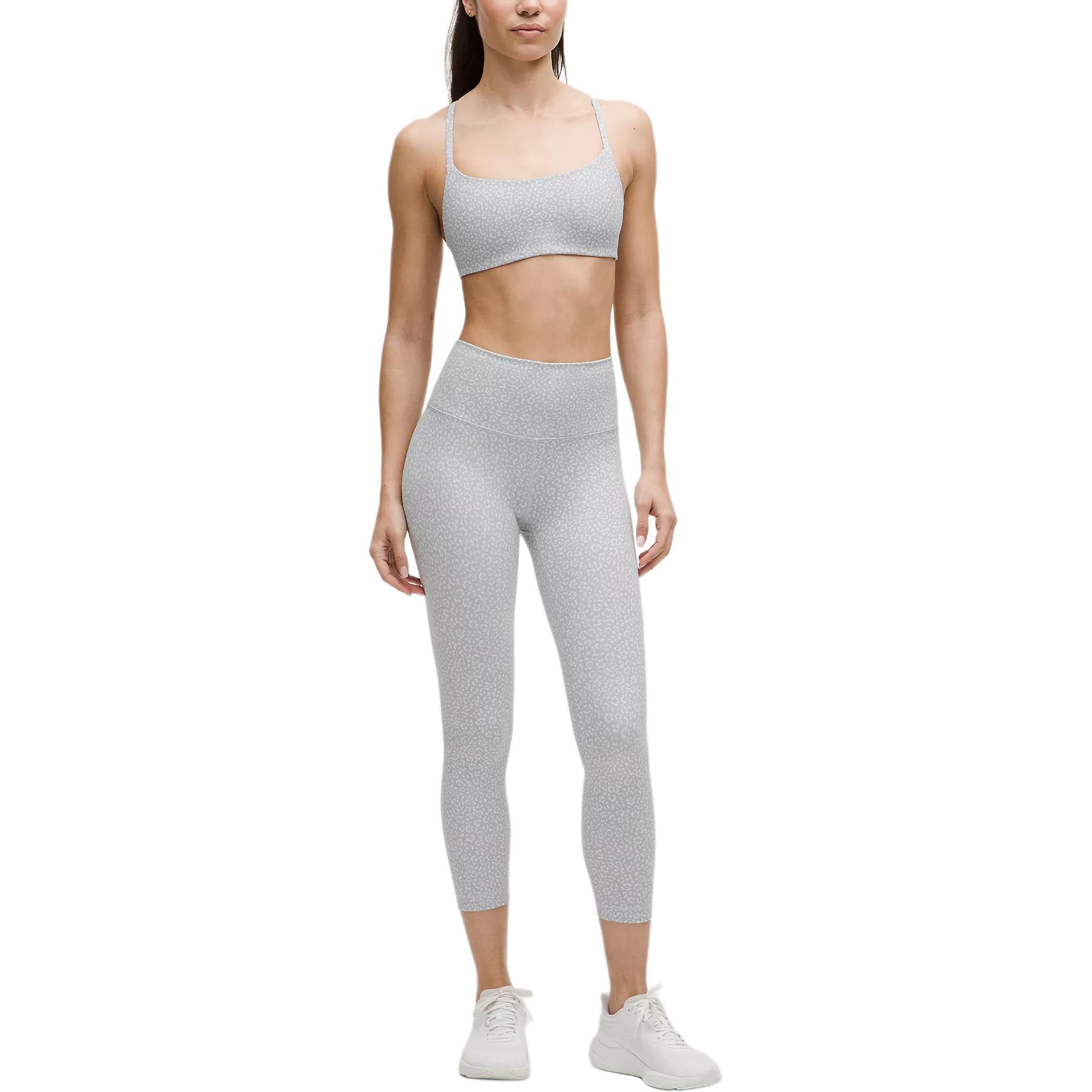 Lululemon Wunder TrainHigh Rise Yoga Shorts 23′ Women’s