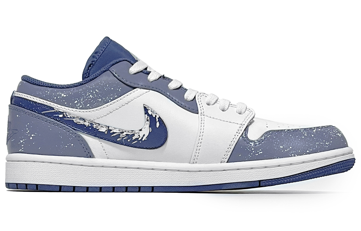 Jordan Air Jordan 1 Low top Vintage Basketball Shoes Men’s White Blue
