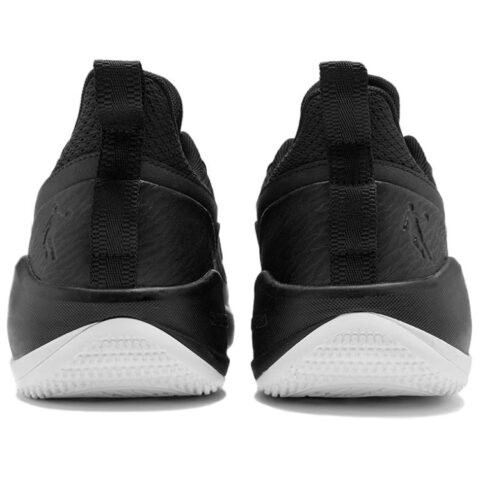 QIAODAN Slip Resistant Abrasion Resistant Low top Cushioning Basketball Shoes Men’s Black White