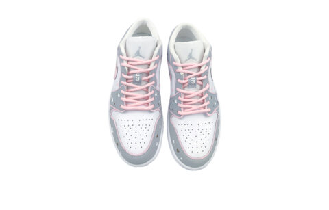 Jordan Air Jordan 1 Low top Vintage Basketball Shoes Women’s Gray Pink White