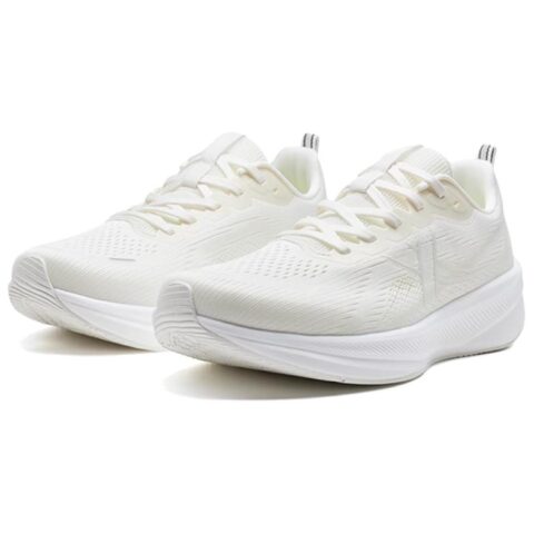 XTEP Breathable And Slip Resistant Low top Casual Running Shoes Women’s White