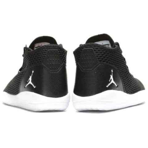 Air Jordan Reveal ‘Black White’