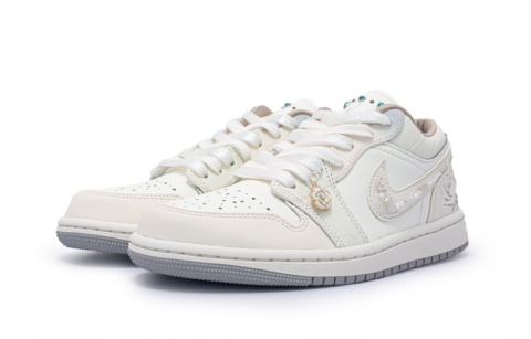 Jordan Air Jordan 1 Camellia Language Abrasion Resistant Low top Vintage Basketball Shoes Women’s White