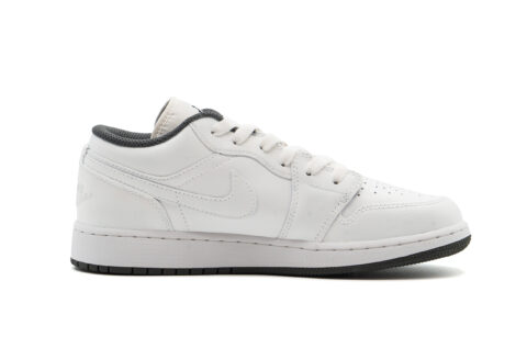 Jordan Air Jordan 1 Leather Cushioning, Wear Resistant Low top Vintage Basketball Shoes Unisex White