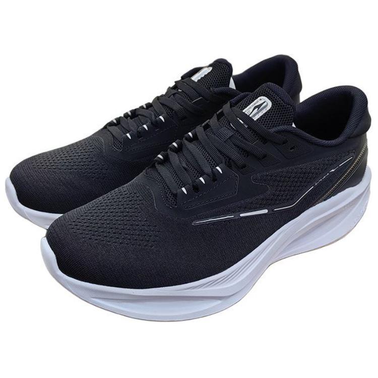 Erke Comfortable And Trendy Slip Resistant Abrasion Resistant Low top Casual Running Shoes Men’s Black Silver