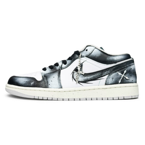 Jordan Air Jordan 1 Dark Night Messenger Abrasion Resistant Low top Vintage Basketball Shoes Unisex Black