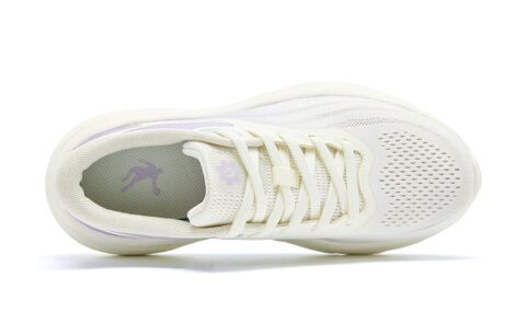 QIAODAN Height Increasing Abrasion Resistant Lightweight Breathable Slip Resistant Low top Q LITESPEED Technology
