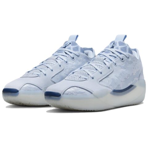 Jordan Air Jordan 39 Slip Resistant Abrasion Resistant Low top Basketball Shoes Unisex Light Blue