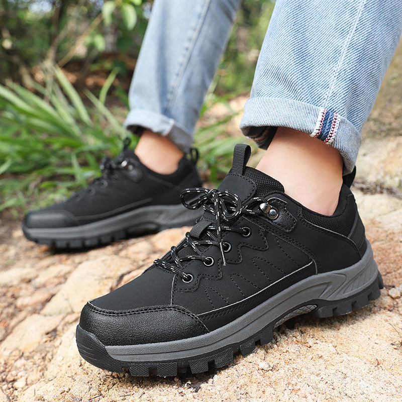 NMR Synthetic Leather Abrasion Resistant Waterproof Wear resistant And Waterproof Low top Mountaineering Shoes Men’s