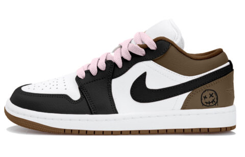 Jordan Air Jordan 1 Low top Vintage Basketball Shoes Women’s Beige Black Beige