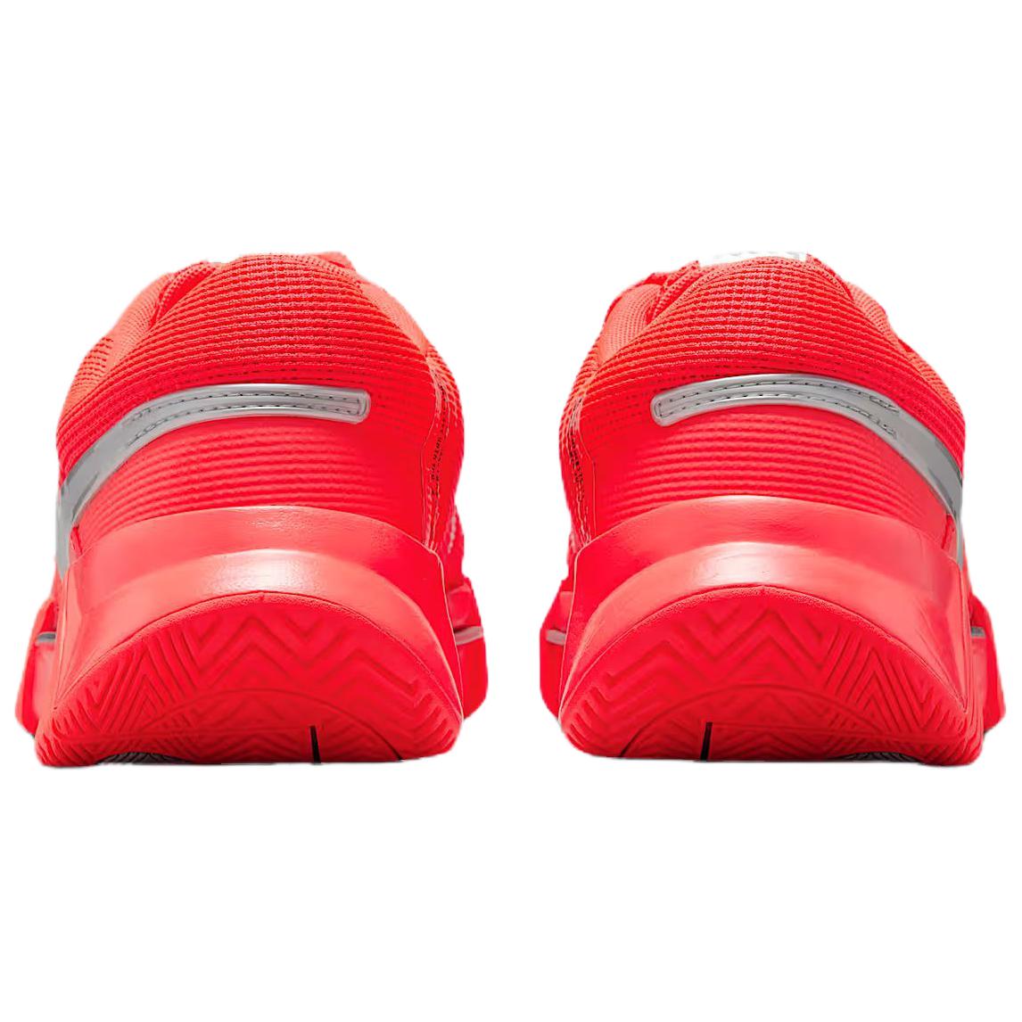 Nike GP Challenge 1 Abrasion Resistant Support Low top Tennis Shoes Women’s Red Silver