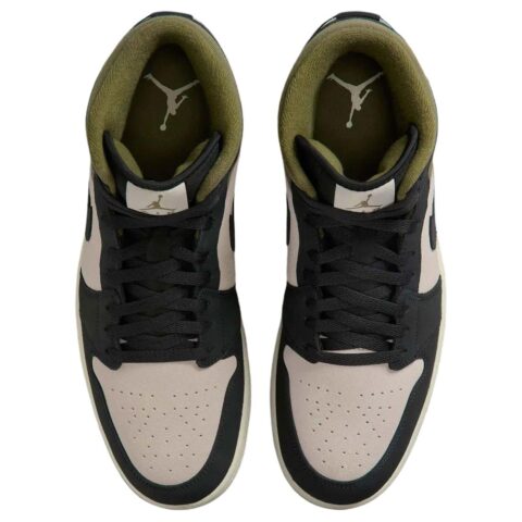 Jordan Air Jordan 1 Mid top Vintage Basketball Shoes Men’s Beige Black Green