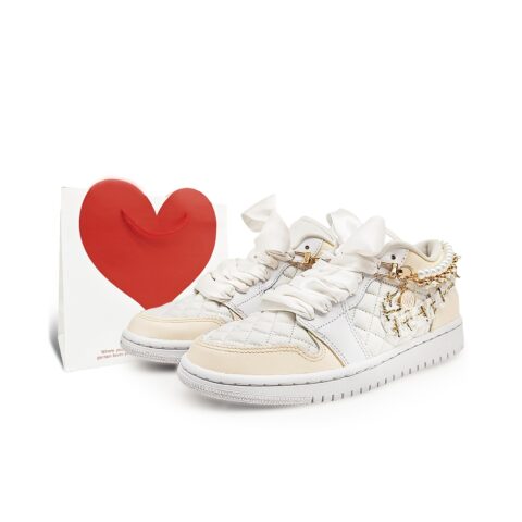 Jordan Abrasion Resistant Lightweight Slip Resistant Low top Vintage Basketball Shoes Women’s Ecru