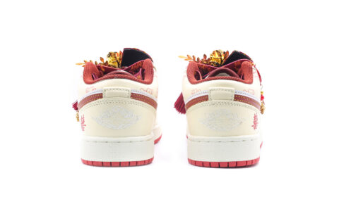 Jordan Air Jordan 1 Auspicious Clouds Present Auspiciousness Abrasion Resistant Low top Vintage Basketball Shoes Unisex