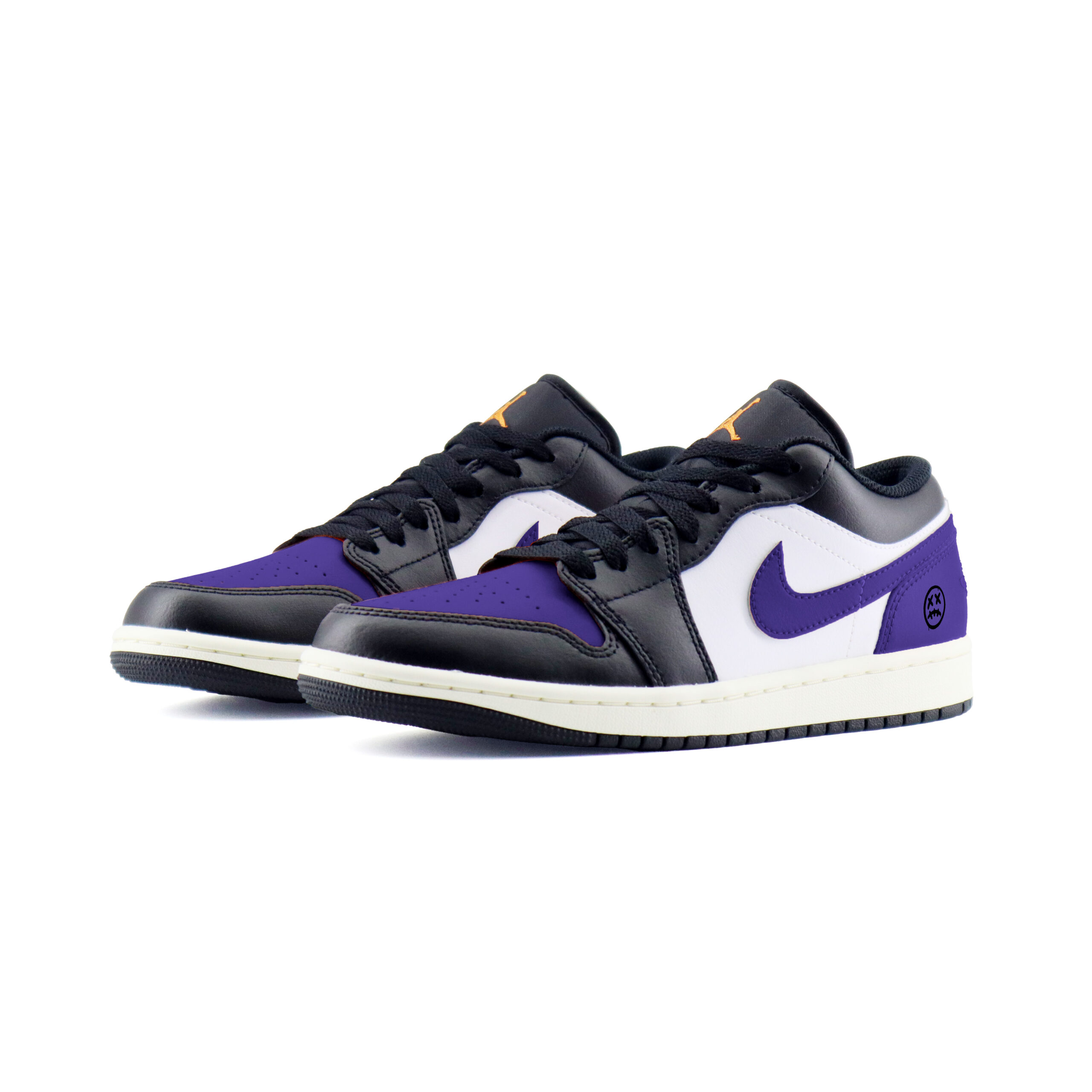 Jordan Air Jordan 1 Purple 2 Abrasion Resistant Low top Vintage Basketball Shoes Unisex Black Purple