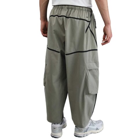 Nike Tech Sports Pants Men’s Light Army Green/Black