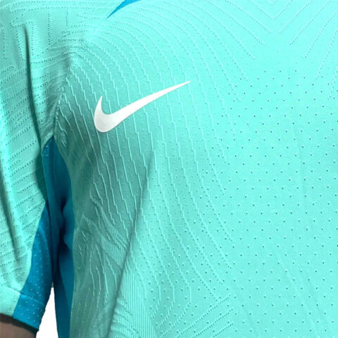 Nike Soccer Jerseys Men’s Green Moderate Straight Fit