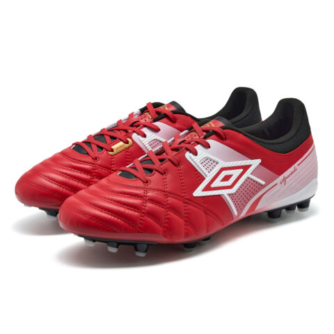 Umbro Soccer Shoes Men’s Low Top Cherry Red/Black