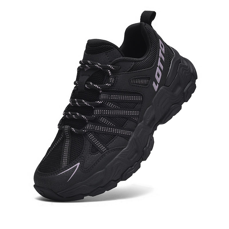 LOTTO Outdoor Collection Mountaineering & Hiking Shoes Women’s Low Top Purple