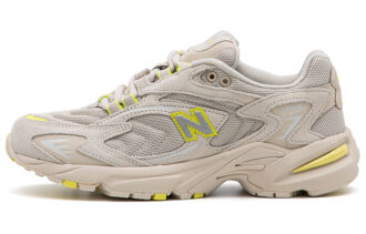 725 niko and ... x 725 New Balance 'Moonbeam Lemonade'