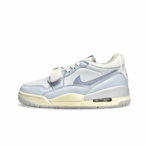 Jordan Legacy 312 Abrasion Resistant Low top Vintage Basketball Shoes GS Light Blue