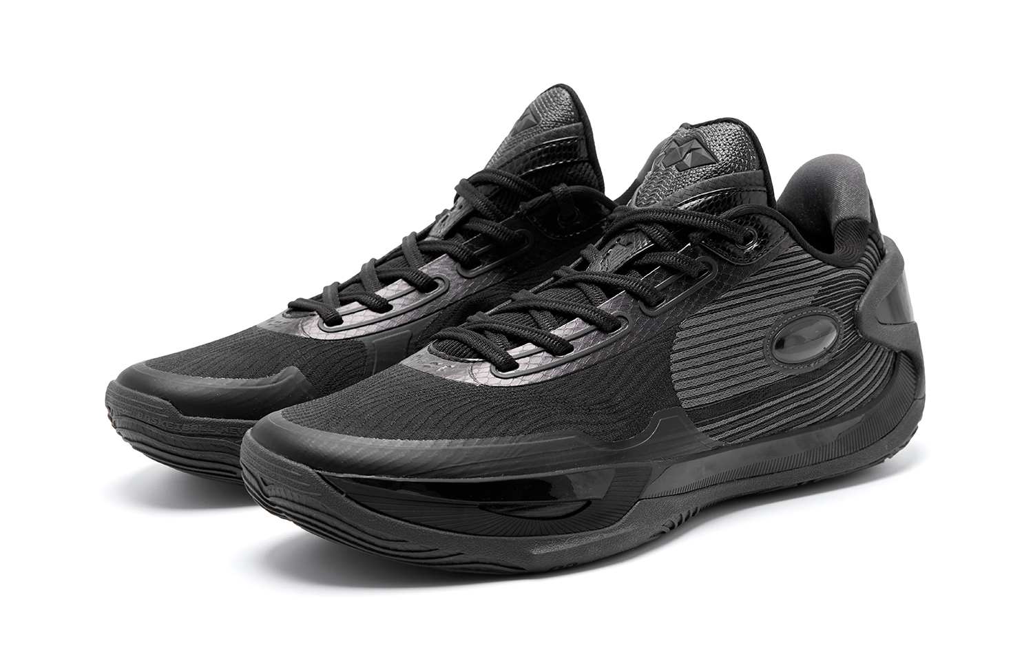 QIAODAN Poisonous Fangs RISE Basketball Shoes Men’s Low Top Black/Iron Gray